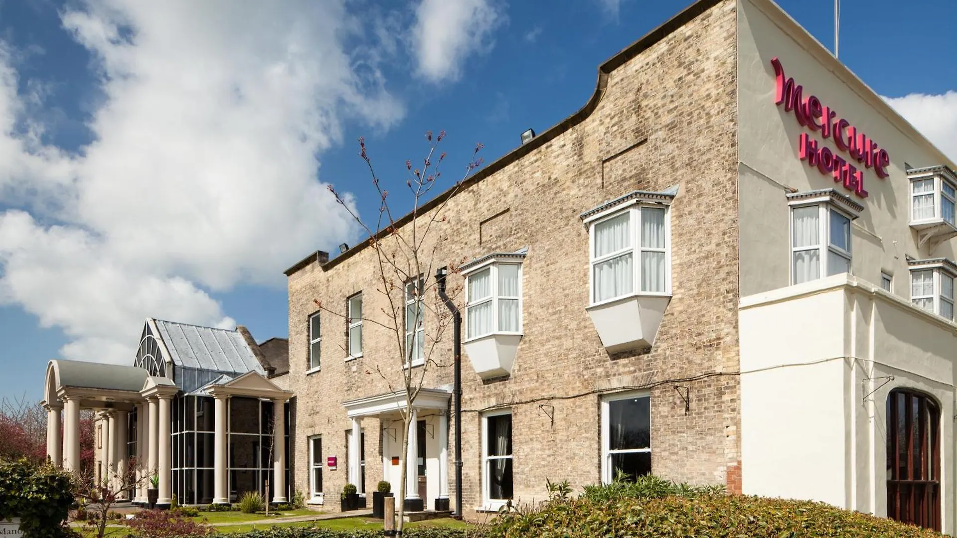 Mercure York Fairfield Manor Hotel